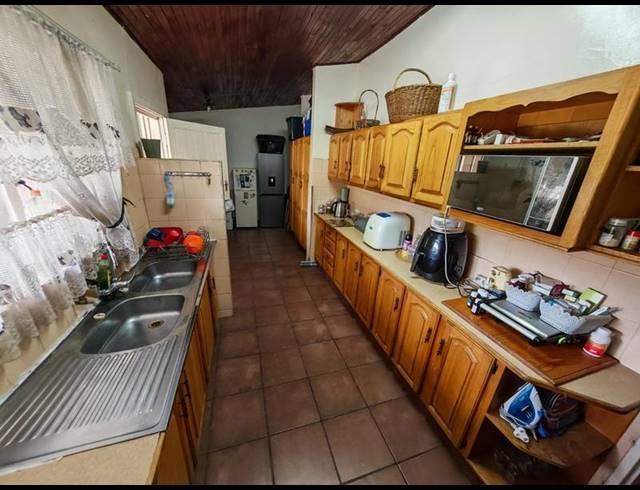 3 BEDROOM HOUSE FOR SALE IN SASOLBURG EXT 5